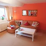 2 Bed Sleeps 5 - Rooftop Terrace Wifi Apartment Cochem