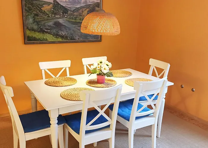 Apartment 2 Bed Sleeps 5 - Rooftop Terrace Wifi