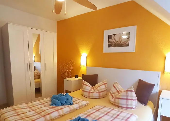 2 Bed Sleeps 5 - Rooftop Terrace Wifi